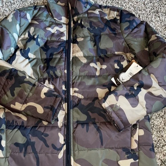 Volcom puffer jacket new with tags - Picture 3 of 11